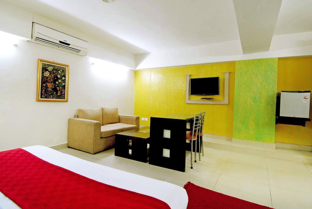 Hotel Durga International New Delhi Eksteriør bilde