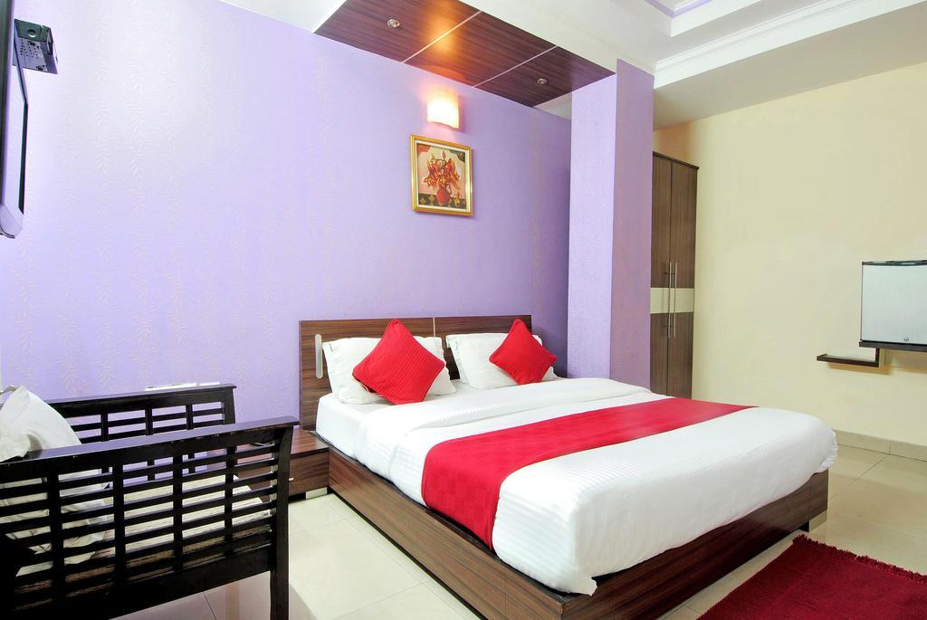 Hotel Durga International New Delhi Rom bilde